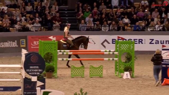 Bachelorette 2023 I Hannes Ahlmann at the VR Classics Neumünster 🌹 смотреть онлайн