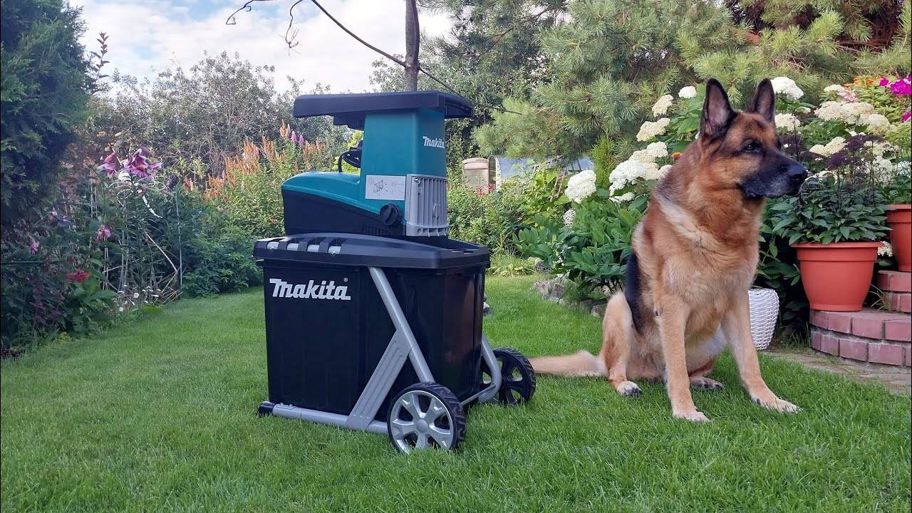Купили Садовый Измельчитель Makita UD2500 Сборка, Тест и Обзор.
