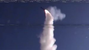 П-800 «Оникс» —  сверхзвуковая универсальная противокорабельная ракета среднего радиуса действия