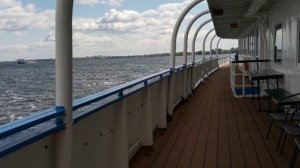 теплоход Алексей Толстой