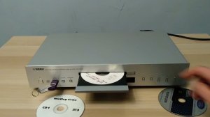 Yamaha CD S300 миниобзор и работа аппарата от 25.10.2021.