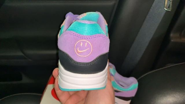 Nike Air Max 1 Have a Nike Day womens sneakers смотреть онлайн