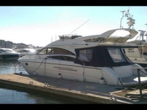 Яхта Princess 42  2009 год          Princess 42   2009 for sale