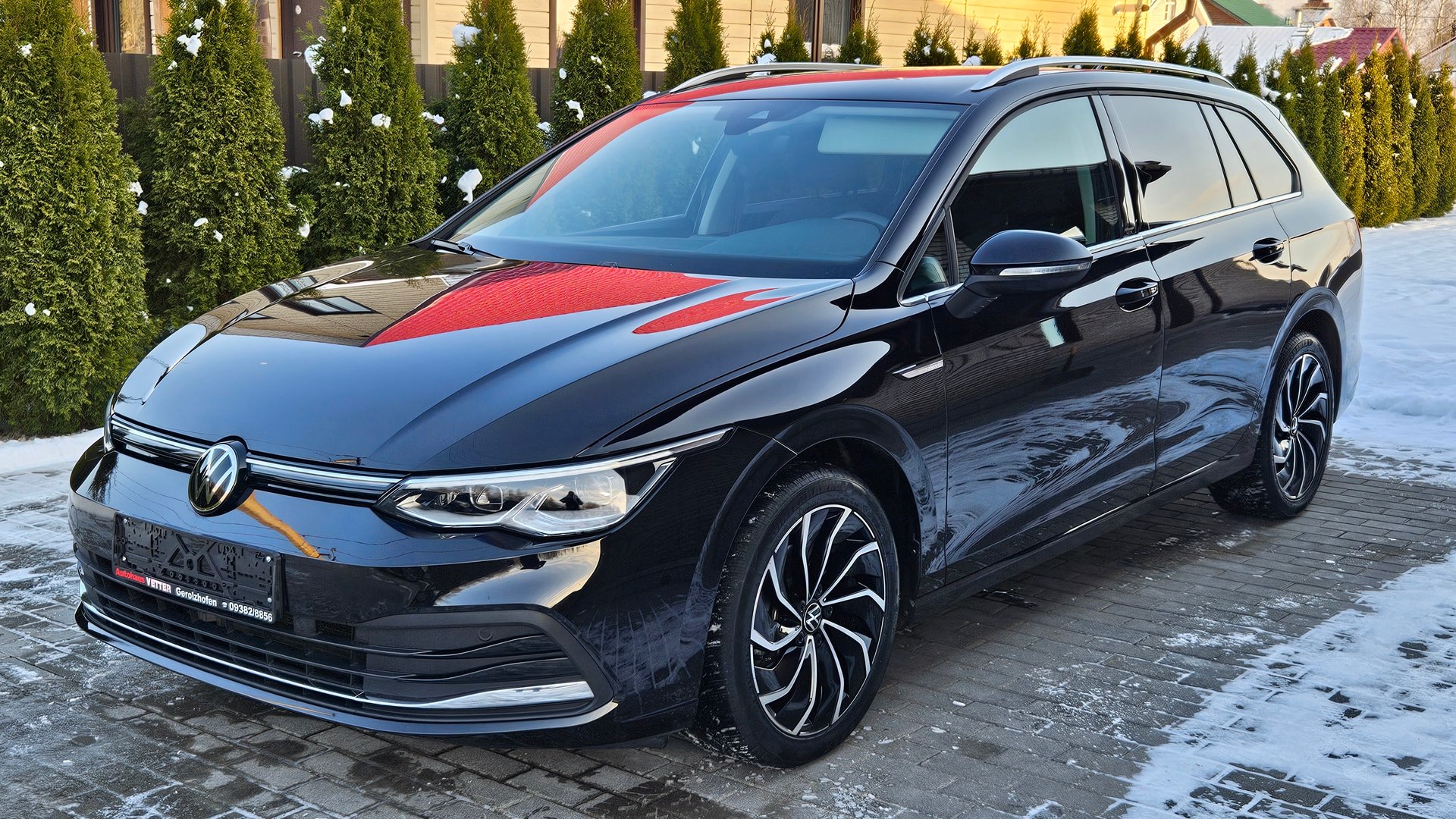 VW Golf 8 Variant Style 2021! 1.5 TSi 131 л.c. 6МКПП! IQ.Light, подогревы, адаптивный круиз и т.д. смотреть онлайн