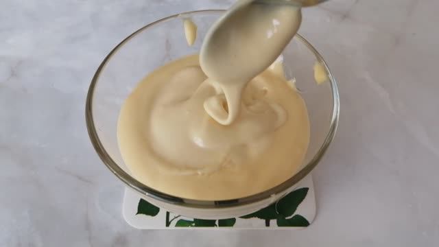 Вместо целых яиц беру желтки: показываю, как я готовлю. смотреть онлайн