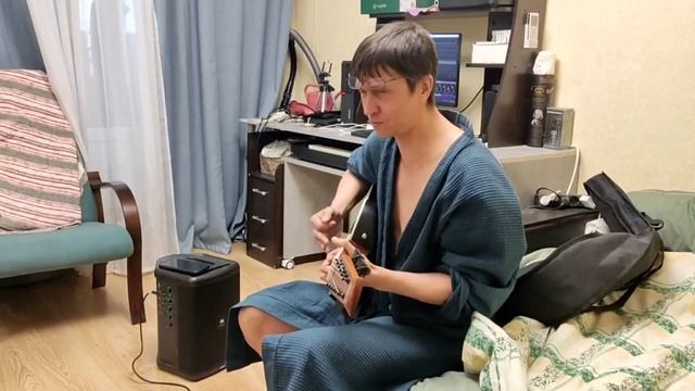 Ovation AB2412-5S Applause Standard.