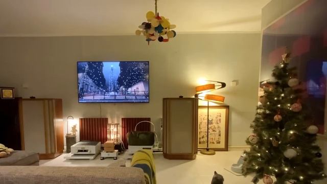 Halie Loren #goldmund#tannoy#luxman смотреть онлайн