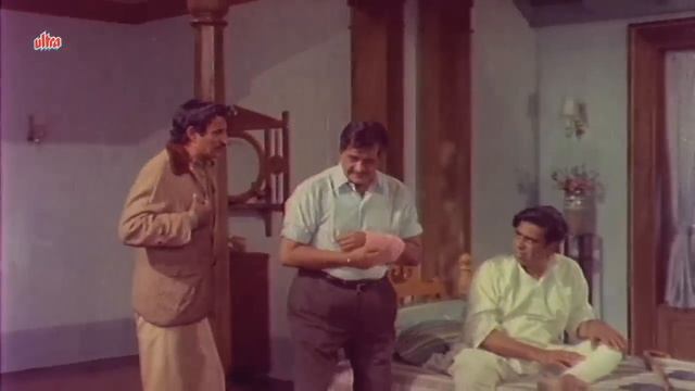 Jeevan, Om Prakash, I. S. Johar, Teen Chor - Scene 3/11 смотреть онлайн