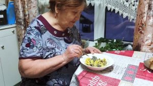 Обед приготовила ,свекровь накормила ,можно потанцевать.