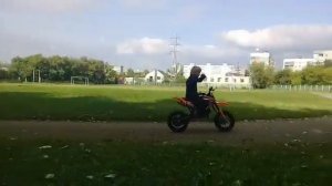 Пробная поездка на детском мотоцикле KXD 701A