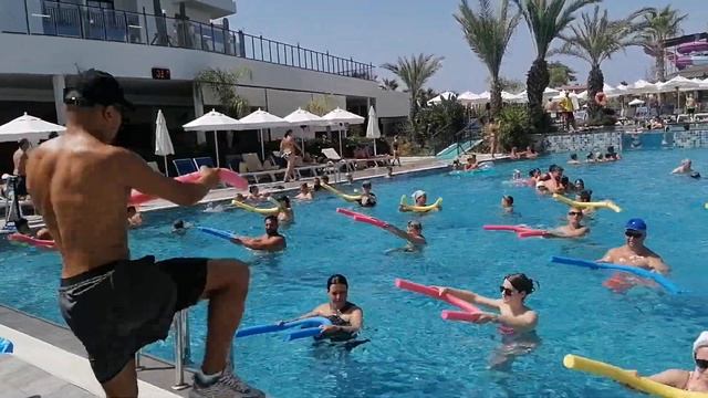 Wasser Gymnastik* 09.2023 Dream Water World Kümkoy 🇹🇷 смотреть онлайн