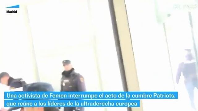 Полуголая сумасшедшая развратная активистка Femen ворвалась на выступление Виктора Орбана в Мадриде смотреть онлайн