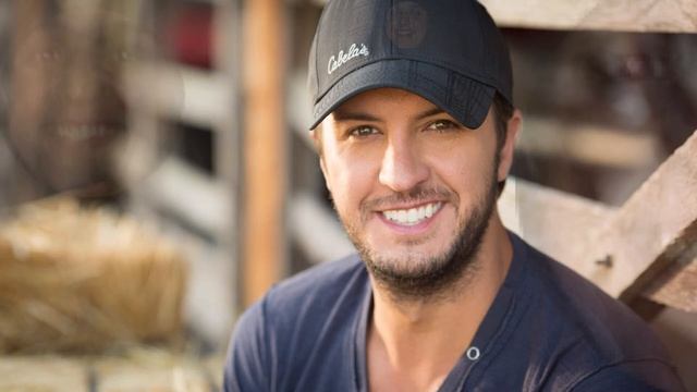 Authentic Luke Bryan Radio Sign-Off смотреть онлайн