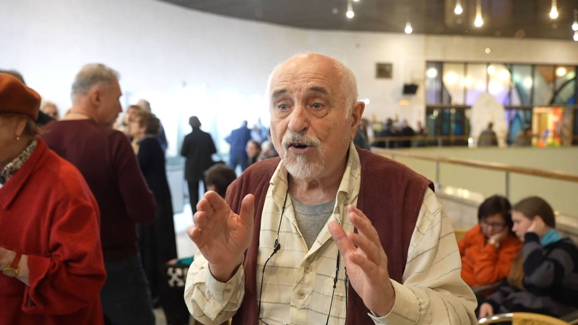 Выставка художника Вадима Горбатова в Дарвиновском музее к его 85-летию смотреть онлайн