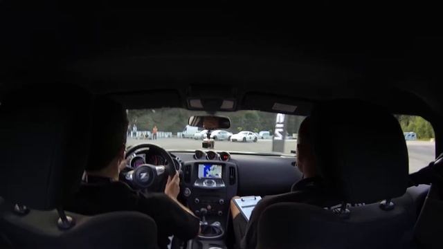 GT Academy National Final Driving Nissan 370z with Niels Venema смотреть онлайн