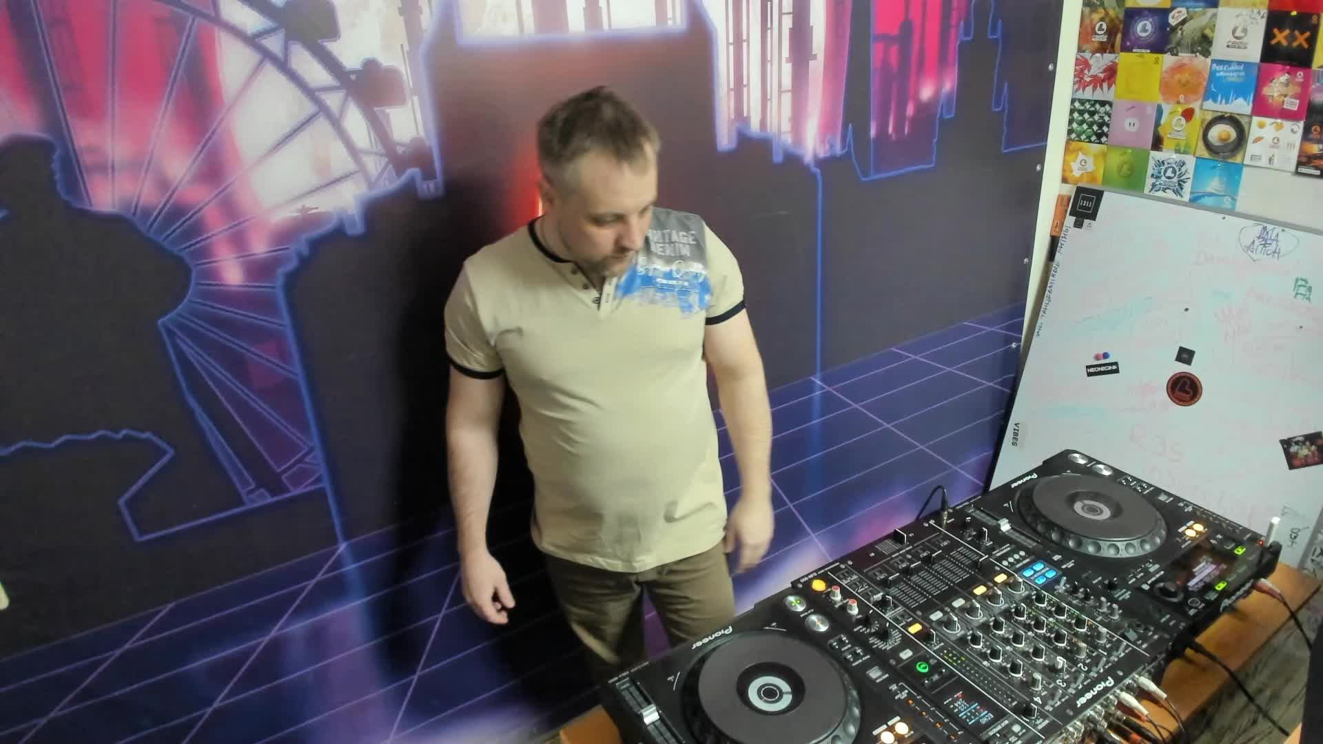 Живые игры 10.02.25 смотреть онлайн