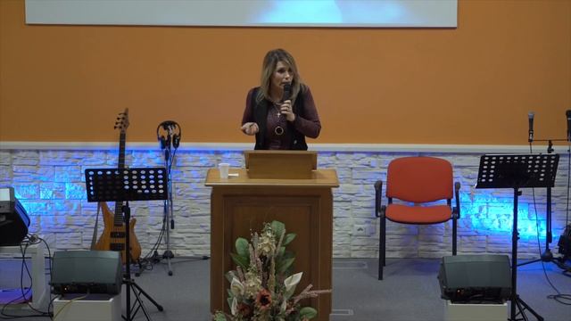 Nausica Della Valle: "Ero omosessuale, Dio mi ha liberata" смотреть онлайн
