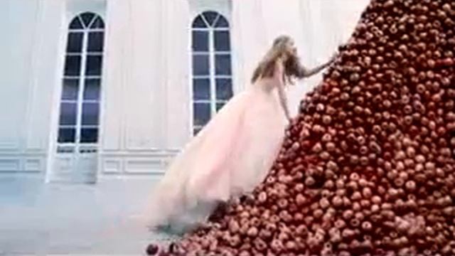 nina ricci смотреть онлайн