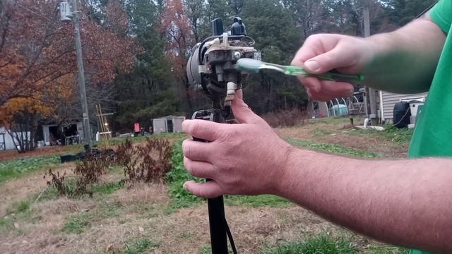 Lasko pedestal fan clean up & demonstration смотреть онлайн