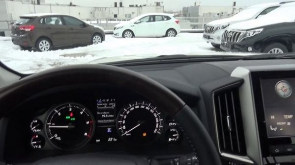 2015 Toyota Land Cruiser 200