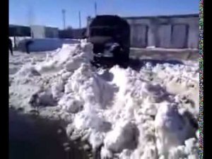 УРАЛ 4320 RUSSIAN TRUCK  Урал 4320 чистит снег, Грузовики России #КАМАЗ