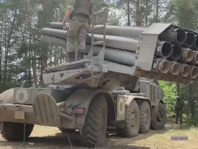 333 Триста тридцать три - Клип .Песня .Нейросеть . смотреть онлайн