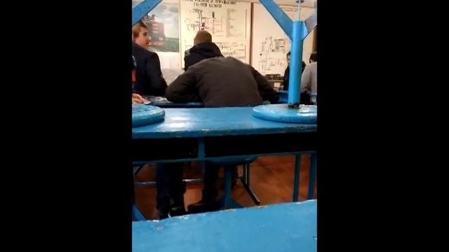 дебилы "это слова преподавателя" смотреть онлайн