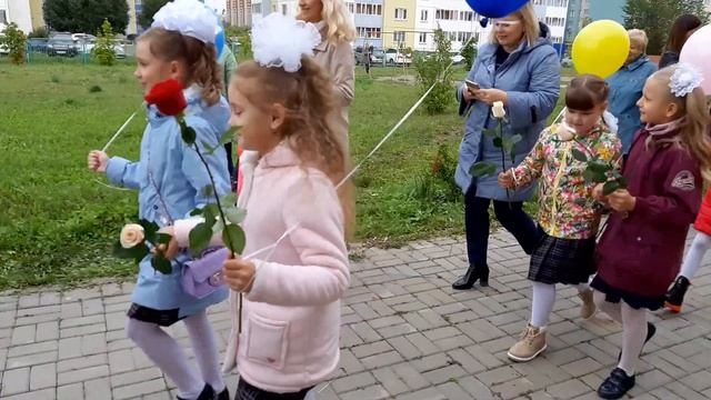 🌺 ПЕРВЫЙ РАЗ во Второй класс 🌺 СНОВА В ШКОЛУ 🌺 Back to school 🌺 смотреть онлайн