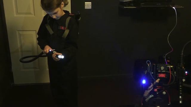 Proton pack 60% scale test with Talia aged 11. смотреть онлайн