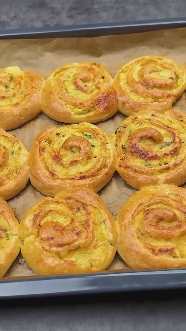 Быстрые пирожки без лепки в духовке! Это ОЧЕНЬ Вкусно и ПРОСТО! #shorts смотреть онлайн