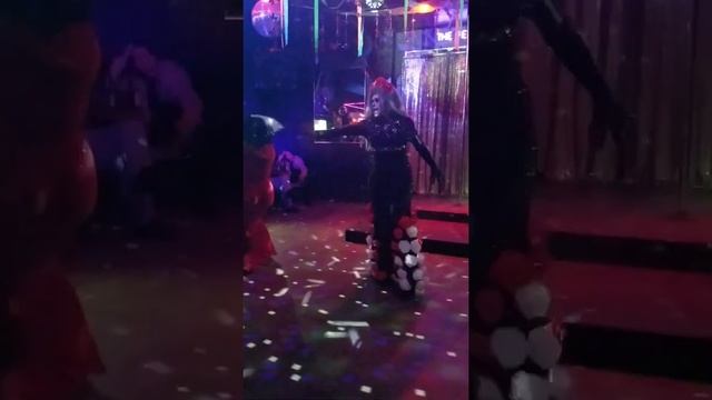 Kai mira/ vanity o' Harra Moore/ the bull 2019 смотреть онлайн