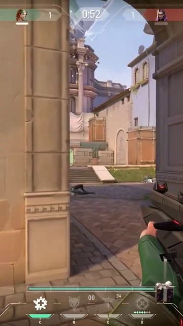 Наконец-то чистый воздух!(с)Скай #valorant #yoru #teleport #clutch смотреть онлайн