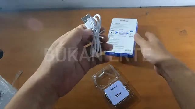 CARA KONEKSI AV KE VGA - MINI AV TO VGA смотреть онлайн