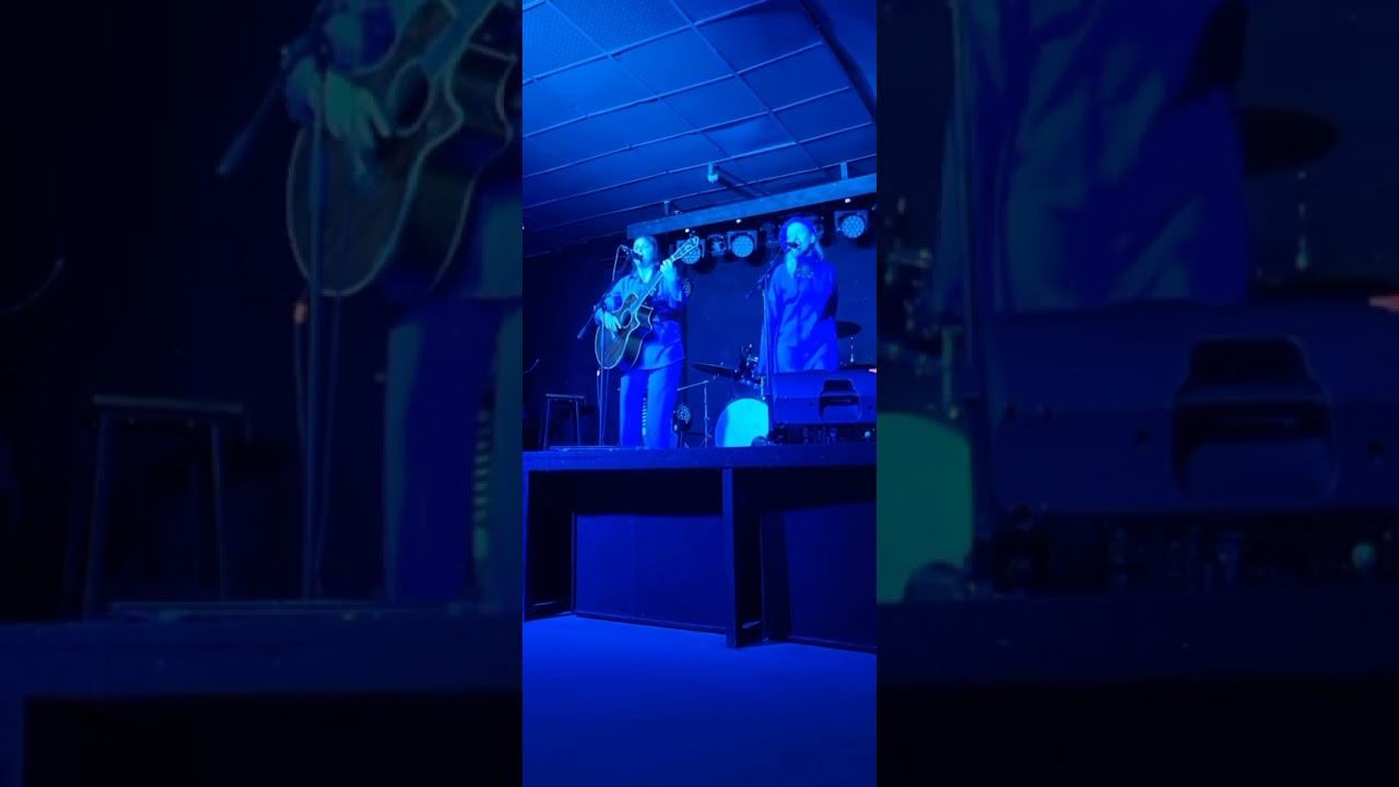 Лора КайноЗоя "Зойкина песня"