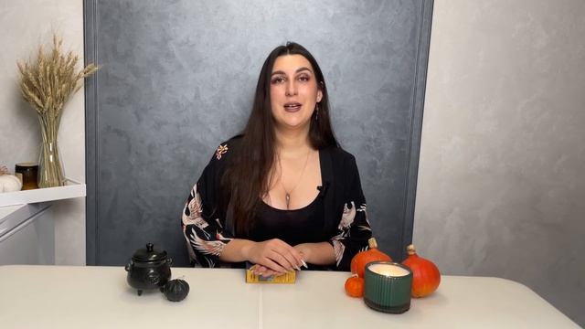 Нужен ли ДАР для раскладов ТАРО смотреть онлайн