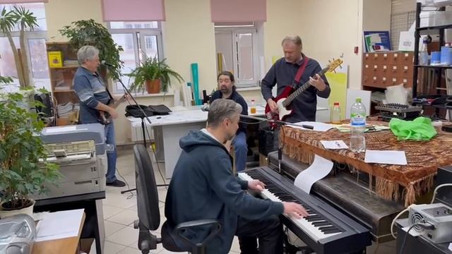4ПЕНСА - Вылечи меня, доктор! смотреть онлайн