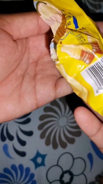 CHUPA CHUPS COLA || GUMMY CANDIES || COLA FLAVOR #SHORTS смотреть онлайн
