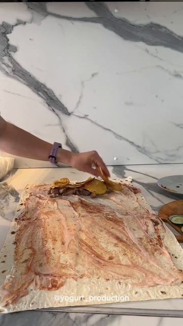 САМОЕ ВКУСНОЕ СОЧЕТАНИЕ ПРОДУКТОВ! #Шаверма сытная, сочная👍#рецепт #шаурма #кебаб #донер смотреть онлайн