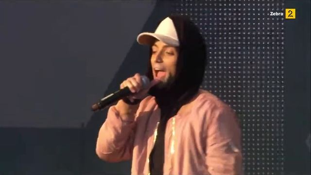 Omer Bhatti (O-bee) 