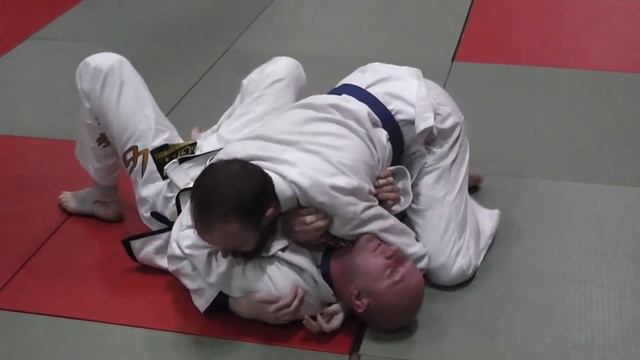 under hook escape from side control bottom (week 5) смотреть онлайн