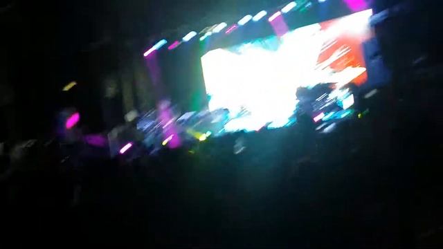 Robert Delong - Neon Desert Music Fest 2015 смотреть онлайн