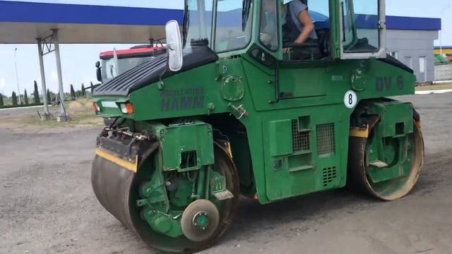 Каток дорожный Hamm DV 6 смотреть онлайн