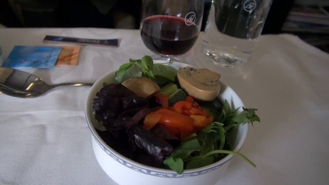 China Southern Airlines Business Class Flight Airbus A330 Guangzhou смотреть онлайн