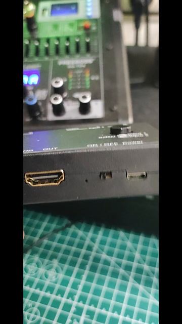 2-х портовый конвертер RCA To HDMI