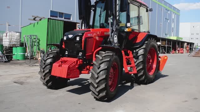 Трактор МТЗ 82.3 (Дождались!) смотреть онлайн