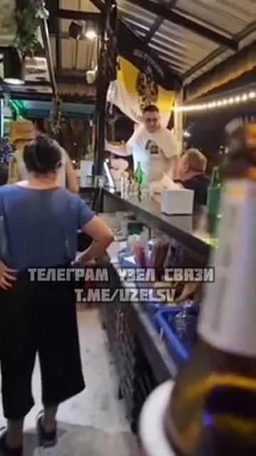 В Таиланде русские и местные тайцы побили украинцев за неуважение к имперскому флагу смотреть онлайн