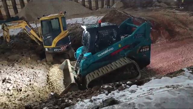 Sunward гусеничный