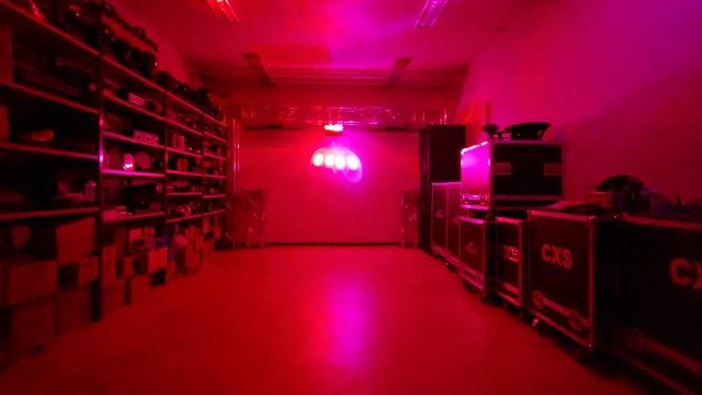 Moving Head Spider LED Light RGBW смотреть онлайн