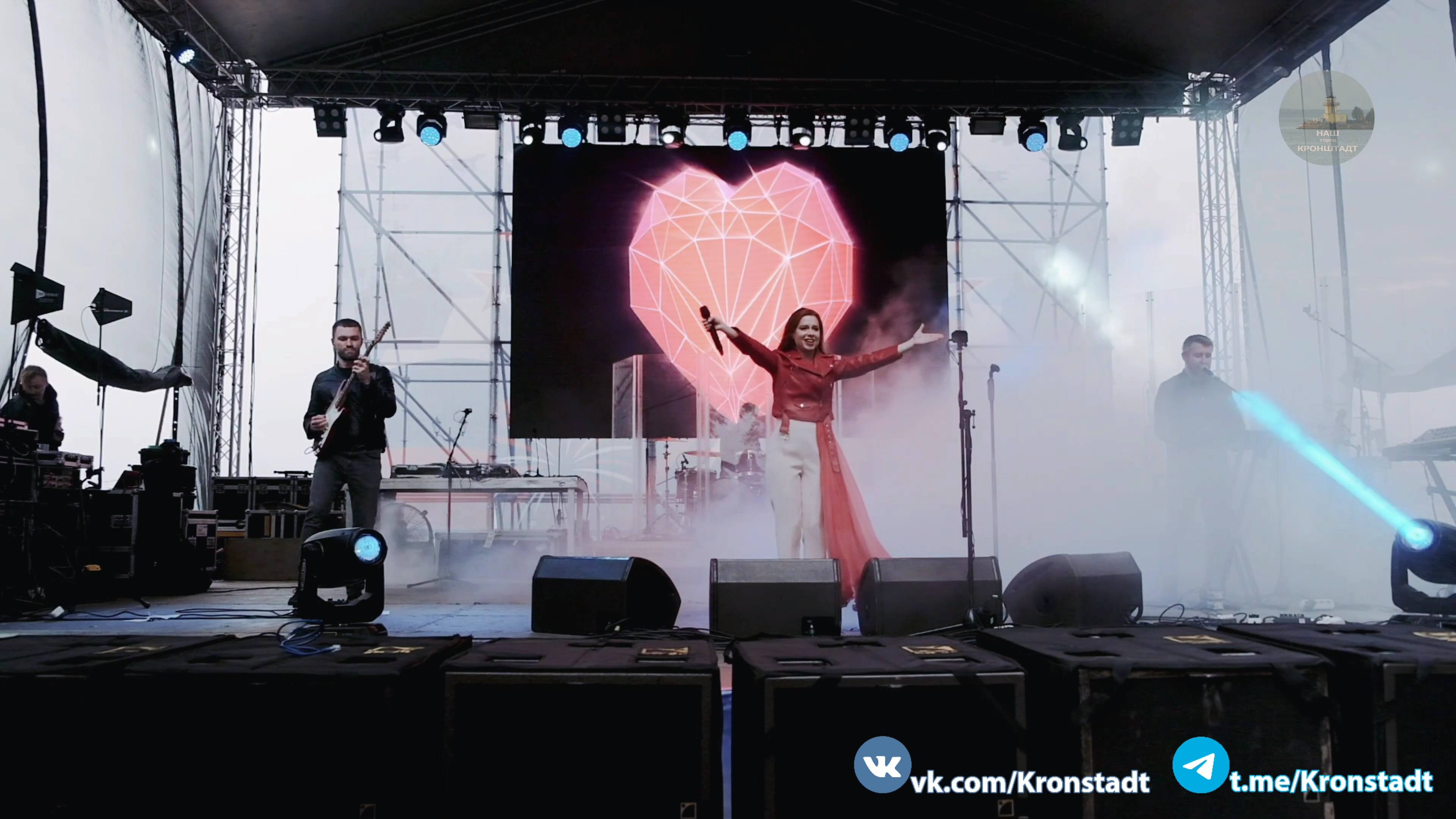 Любовь найдёт — Юлия Савичева. / концерт «Флоту России — слава!». смотреть онлайн