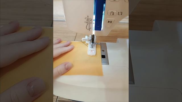 Петля  для пуговиц